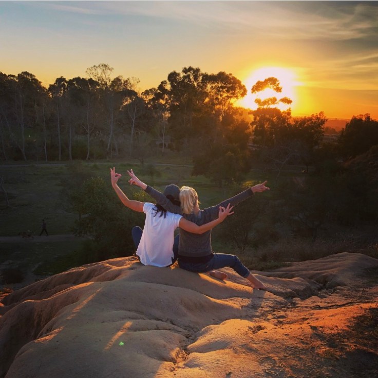 62413B77-1DA3-4D2D-94C1-1834E410F1CD